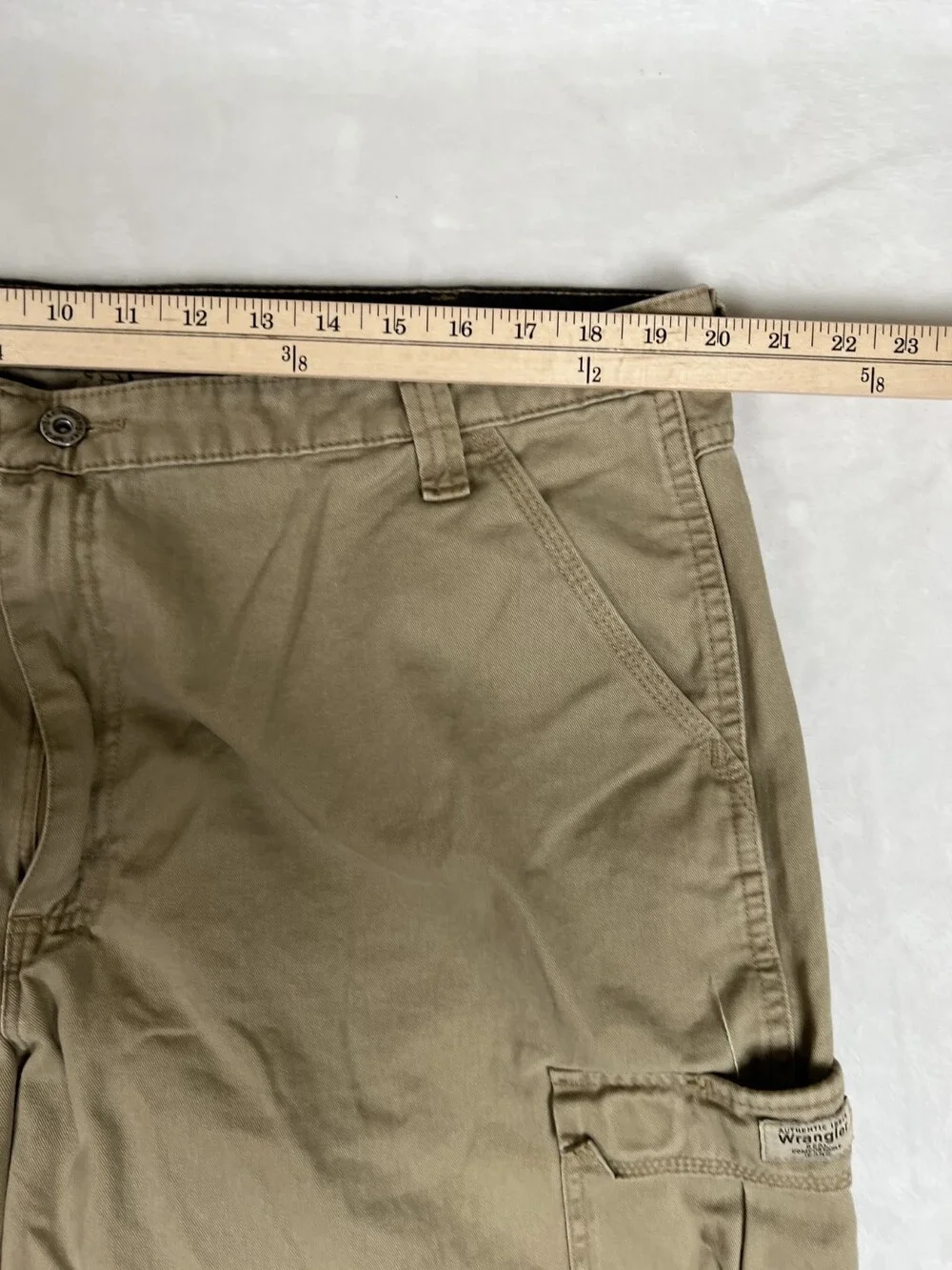 Wrangler relaxed fit